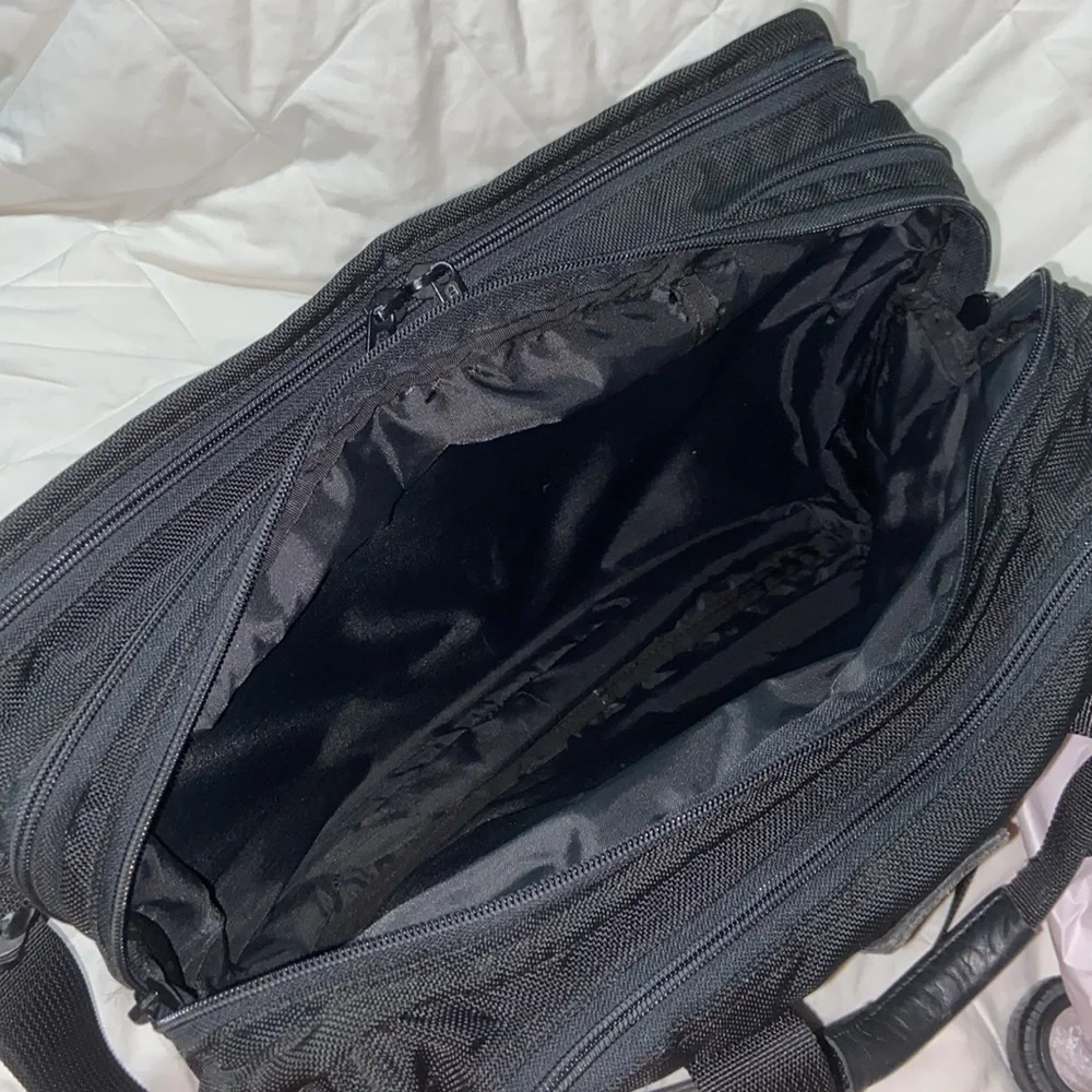 TUMI Corporate Travel Business Expanding briefcase Bag